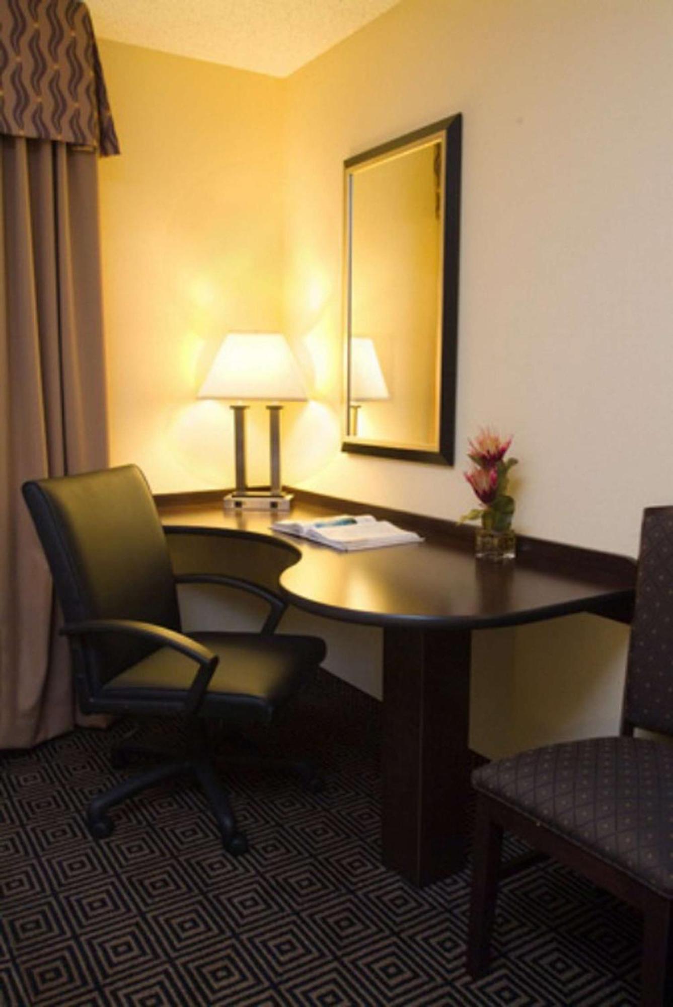 Hampton Inn & Suites Orlando-John Young Parkway/South Park Williamsburg Екстер'єр фото